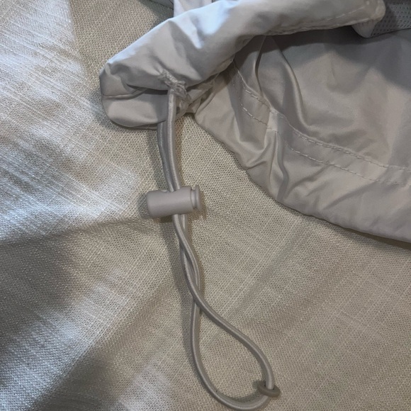 Nike Black and White Windbreaker Jacket - Picture 8 of 9